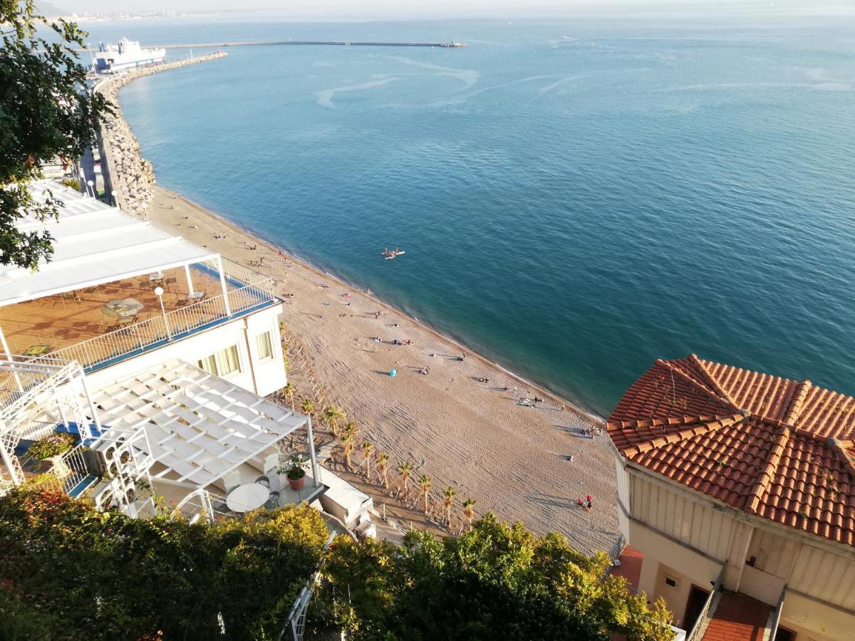 Il Sogno... Bed & Breakfast Salerno Dış mekan fotoğraf